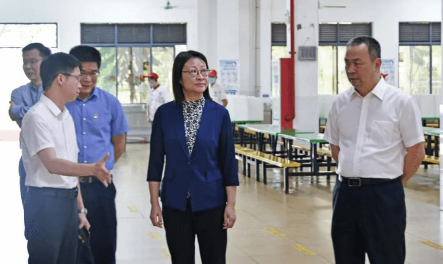 澳门今晚必中三中三0100,专业地调查详解_运动版33.577