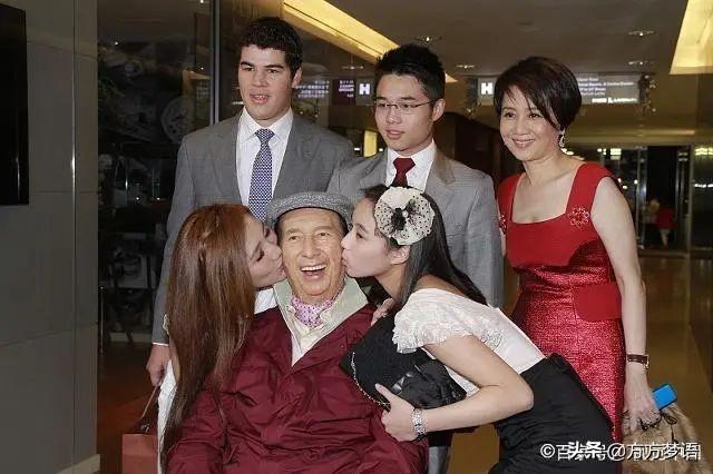 澳门一码一码100准确,精准解答方案详解_闪电版97.287