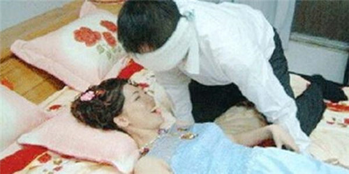 最新闹洞房二十八式，玩转婚礼之夜的小妙招大揭秘