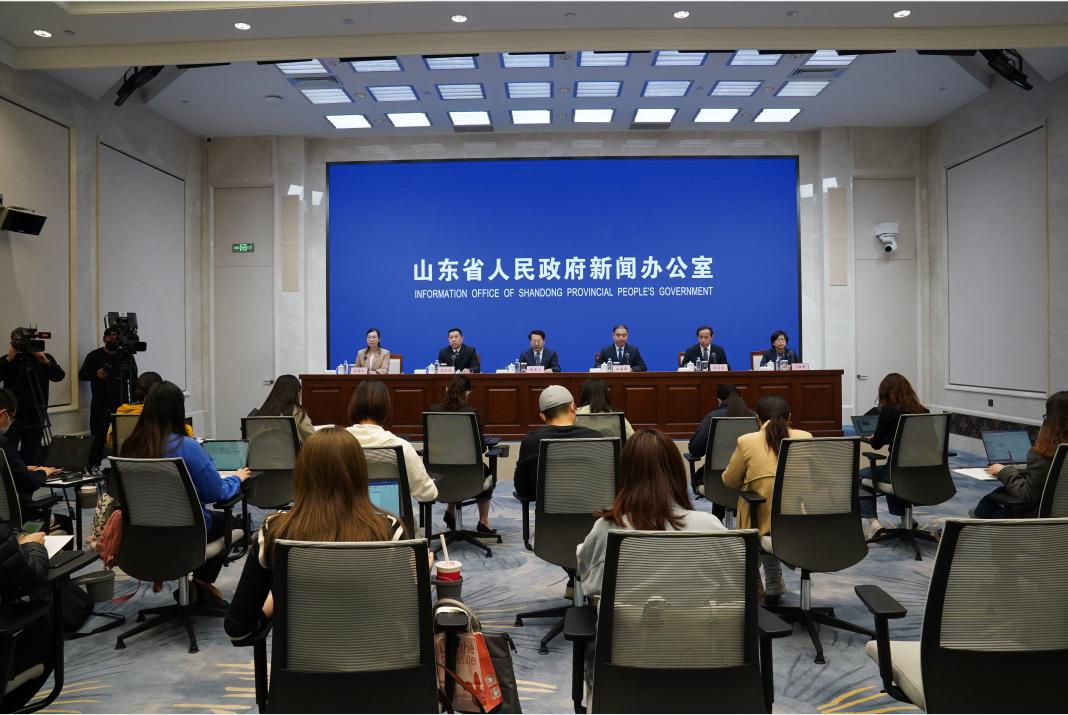 山东七月疫情下的隔离新篇章，变化、学习、自信与希望的曙光