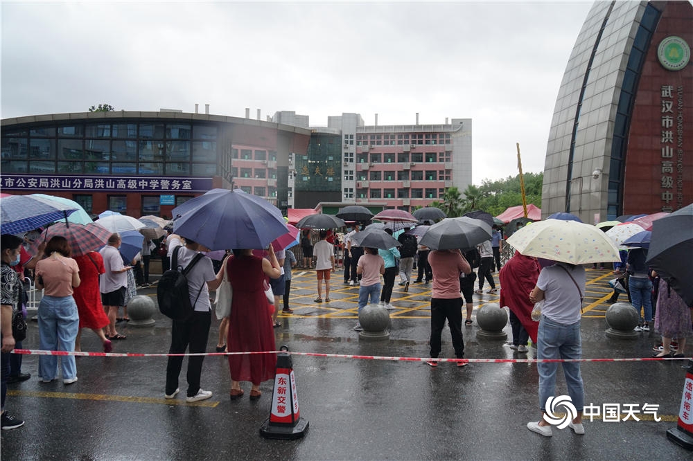 湖北暴雨下的高考最新动态，风雨兼程，梦想破浪前行