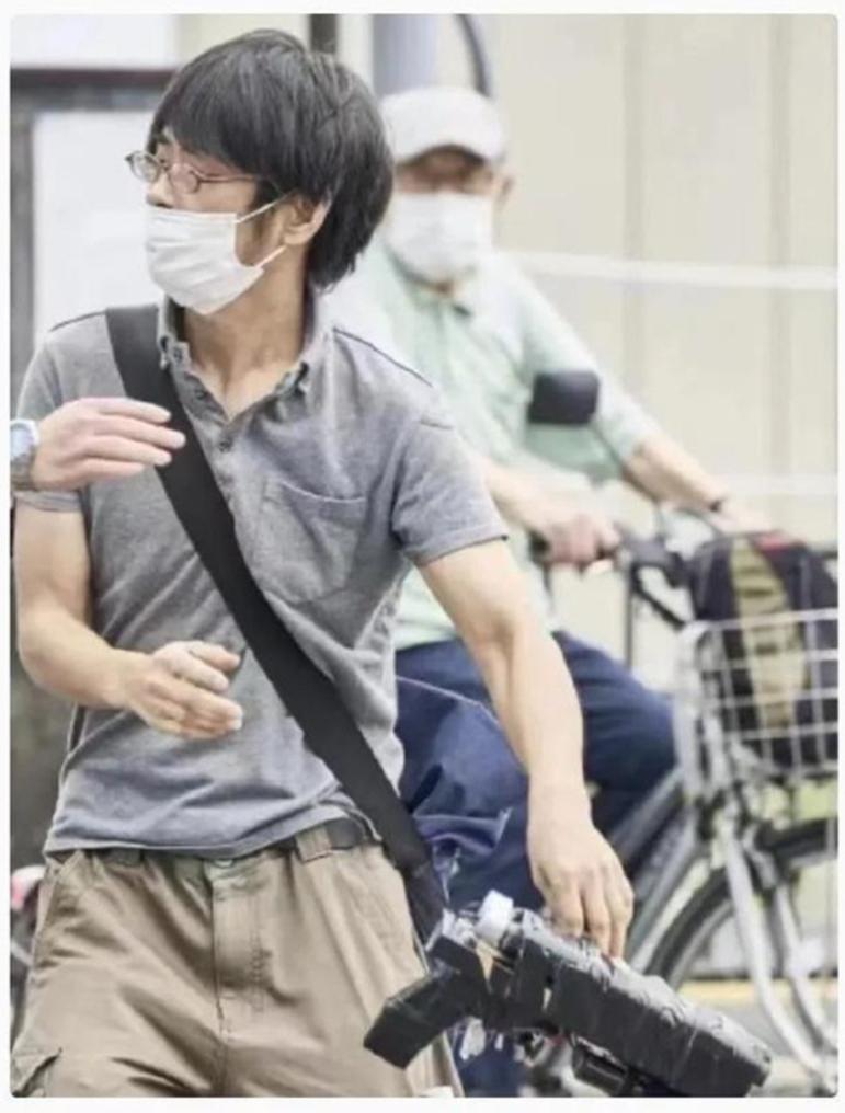 最新安倍晋三动态，引领科技革新，重塑生活体验