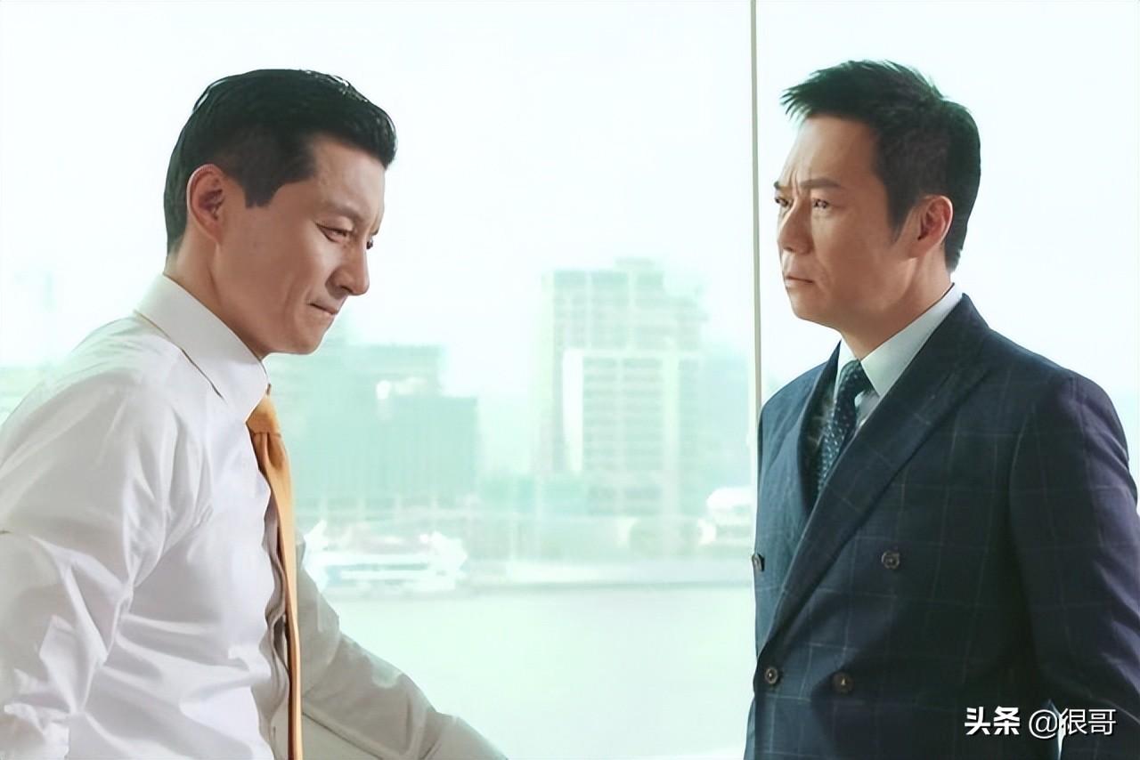 如何成为杰出女演员，任伟女演员的成长之路